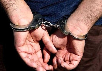بازداشت مردی که از فروشندگان دارو کلاهبرداری کرد